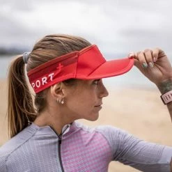 Casquettes COMPRESSPORT VISOR ULTRALIGHT RED 22 Rouge -Bonnets Soldes Boutique 9 73089 visor ultralight red cu00005b 300 04