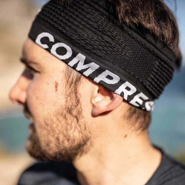 Bandeaux Sport COMPRESSPORT HEADBAND ON/OFF BLACK 22 Noir 6 Bandeaux Sport COMPRESSPORT HEADBAND ON/OFF BLACK 22 Noir – Image 4