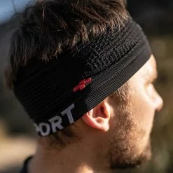 Bandeaux Sport COMPRESSPORT HEADBAND ON/OFF BLACK 22 Noir 12 Bandeaux Sport COMPRESSPORT HEADBAND ON/OFF BLACK 22 Noir -Bonnets Soldes Boutique 9 73097 headband on off black cu00009b 990 05