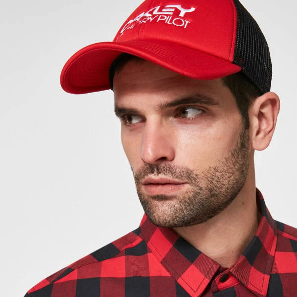 Casquettes OAKLEY FACTORY PILOT TRUCKER HAT RED LINE 21 Noir / Rouge 6 Casquettes OAKLEY FACTORY PILOT TRUCKER HAT RED LINE 21 Noir / Rouge – Image 4